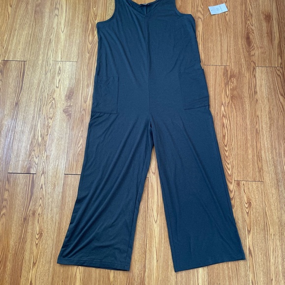We wander Rainey patch  pocket jumpsuit - Picture 3 of 9